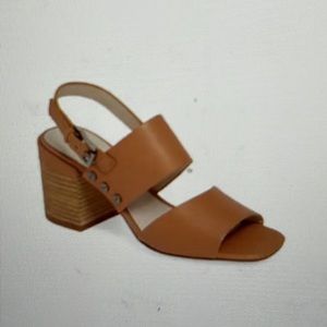 EUC Caslon leather sandal